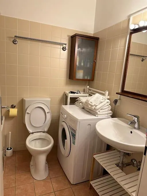 Apartment4 You Vienna 0*,